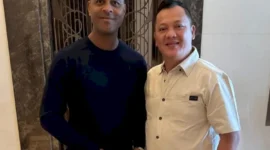 Patrick Kluivert dan Aries Sandi/ dok pribadi